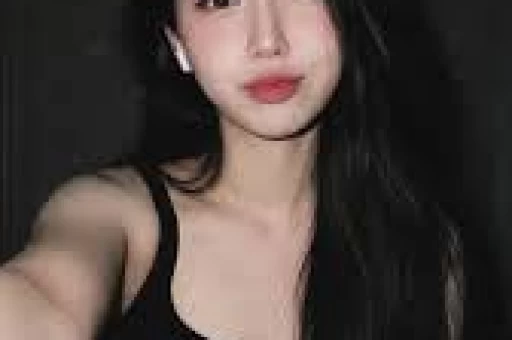 一天4瓜！带着女儿偷腥、滞留迪拜、直播带货怒怼网友个个离谱